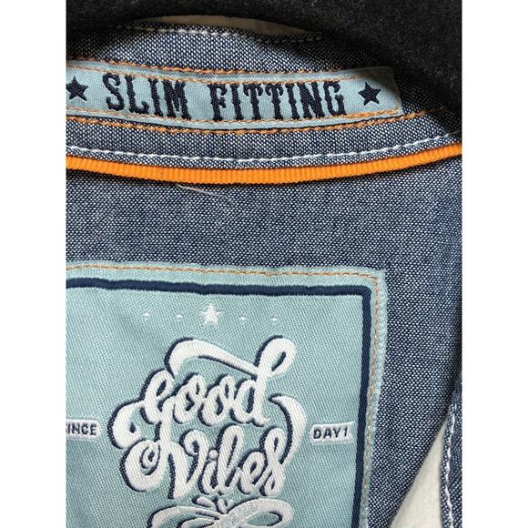 Good Vibes Mens Medium Slim‎ Fit Duck Print Short Sleeve Button Down Shirt - Picture 3 of 10